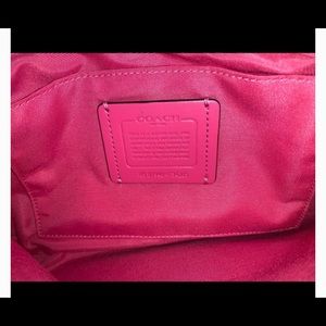 Coach crossbody pink double zipper EUC !!!!